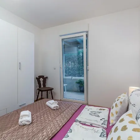Mare Zentrum Lägenhet Poreč